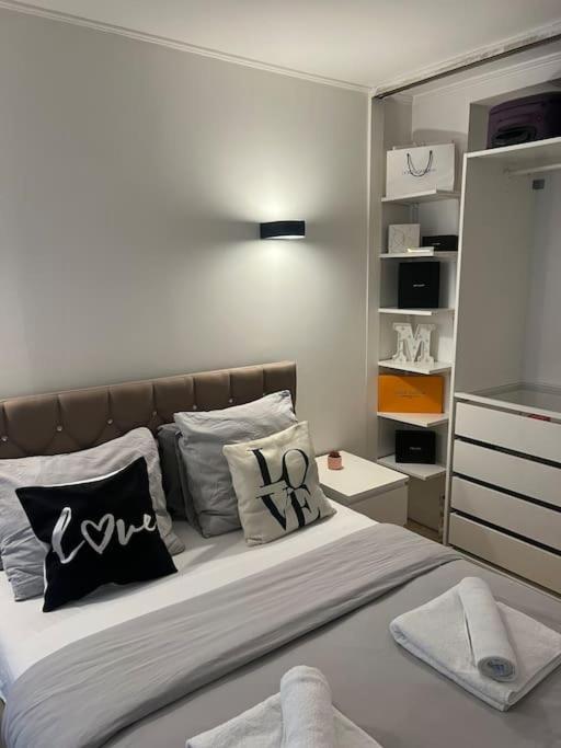 Appartement Paris Vue Tour Eiffel Trocadero エクステリア 写真
